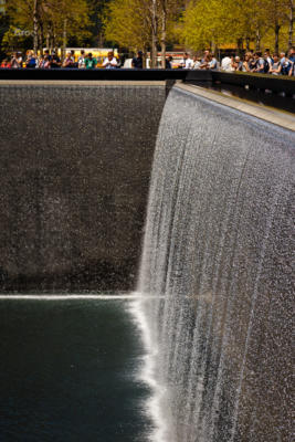 New York - Manhattan - Waterfall - 9/11 Memorial